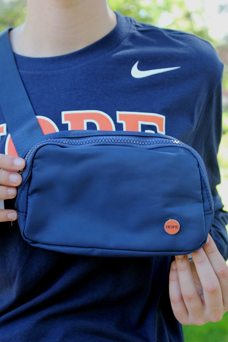 Bags & Totes | Hope Bookstore